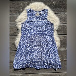 Blue and White Geometric Flowy Sleeveless Dress